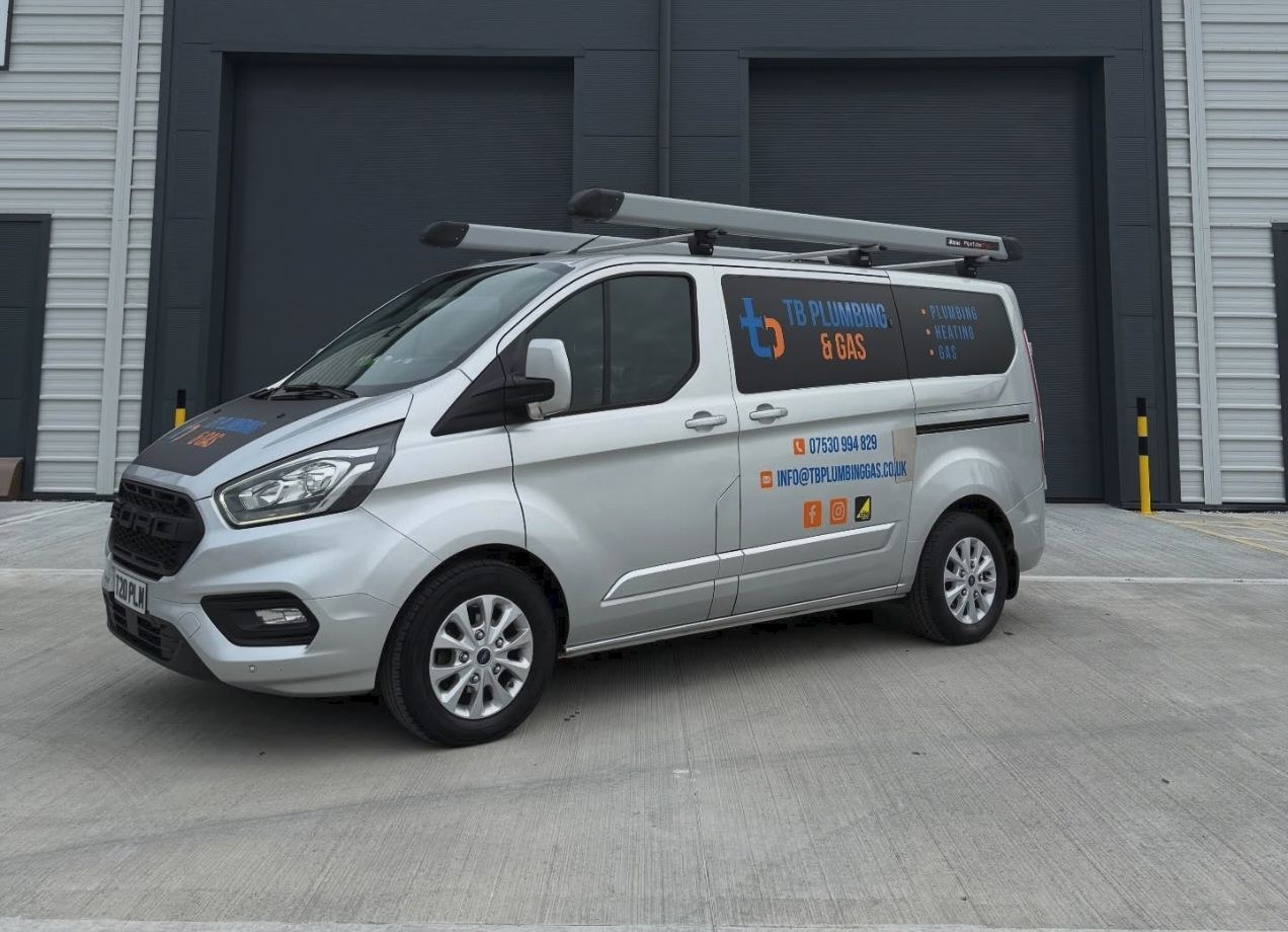 The TB Plumbing & Gas van