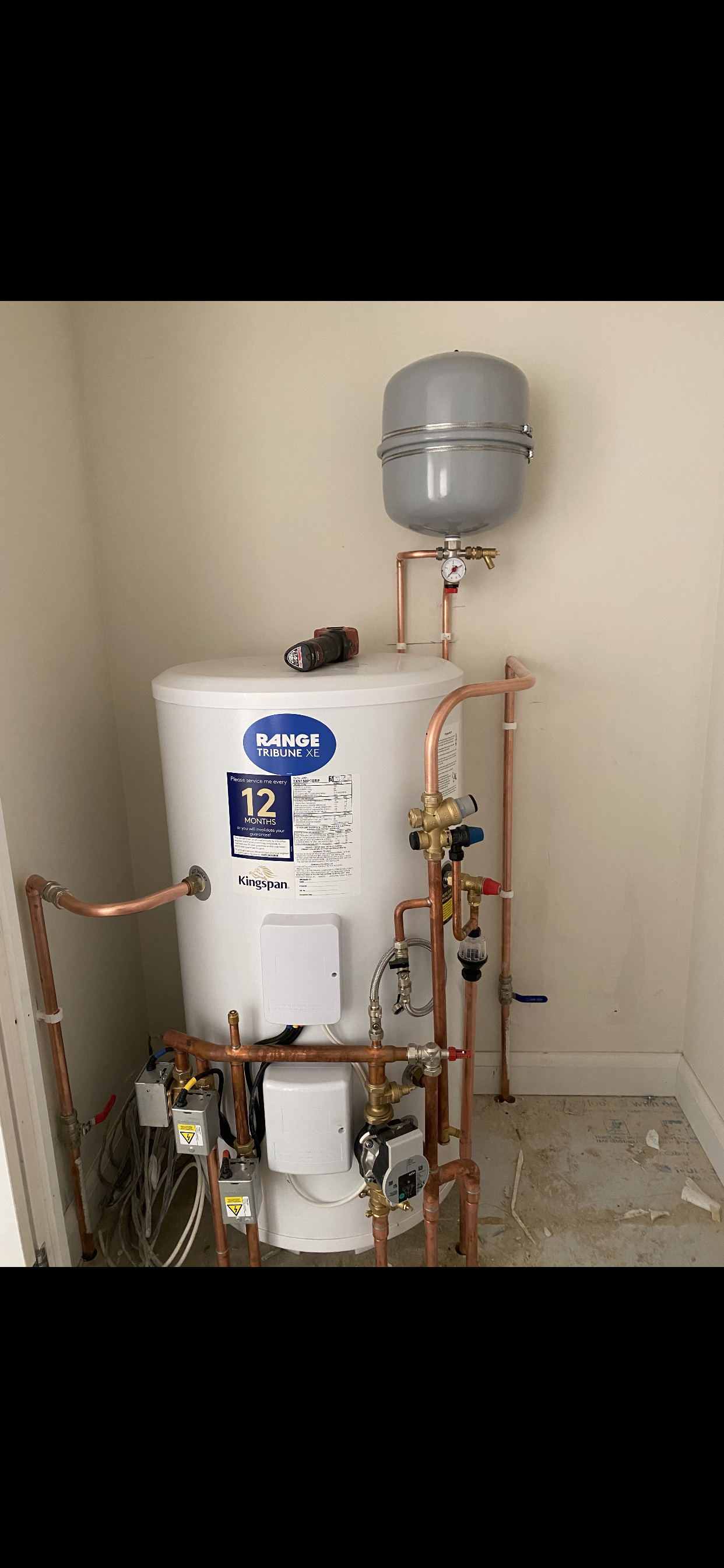 New Unvented Hot Water Cylinder Installation – Southend-on-Sea, Unvented Cylinder Installation in Southend-on-Sea | TB Plumbing & Gas Ltd
