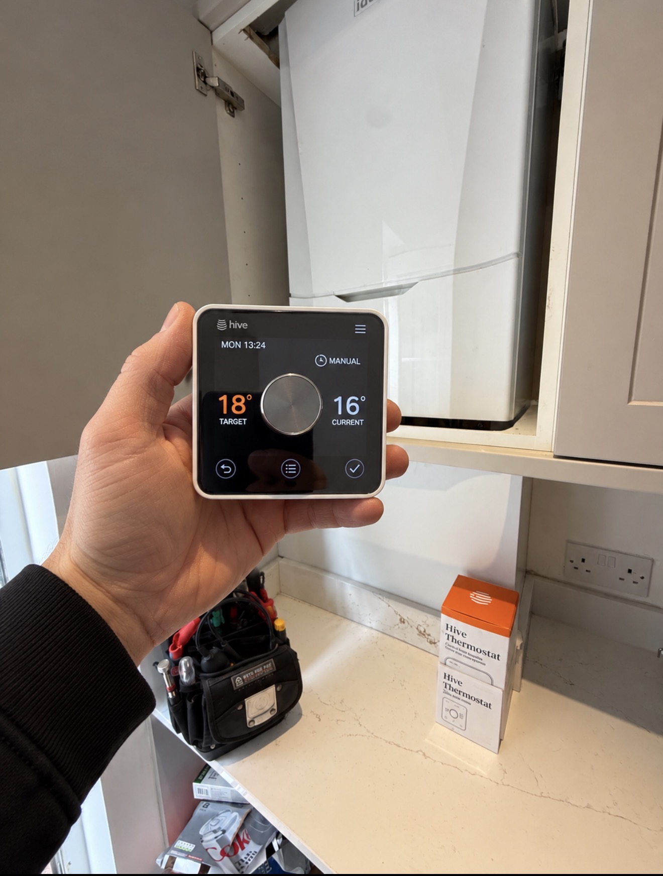Hive Smart Thermostat Installation & Heating Control Upgrade | TB Plumbing & Gas Ltd